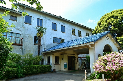 グリーンハウス外観 神奈川県立体育センター.jpg